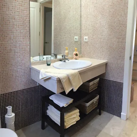 펜션 Luxury Duplex With Views. *