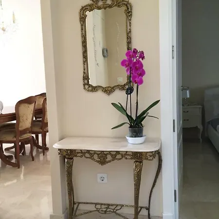 펜션 Luxury Duplex With Views. *