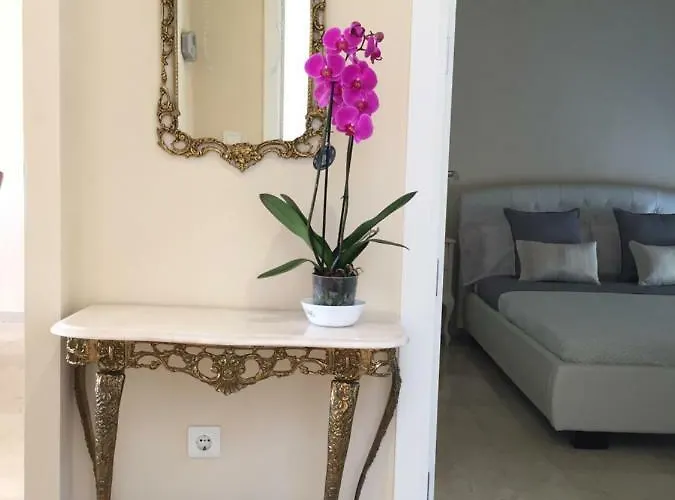 別荘 Luxury Duplex With Views.