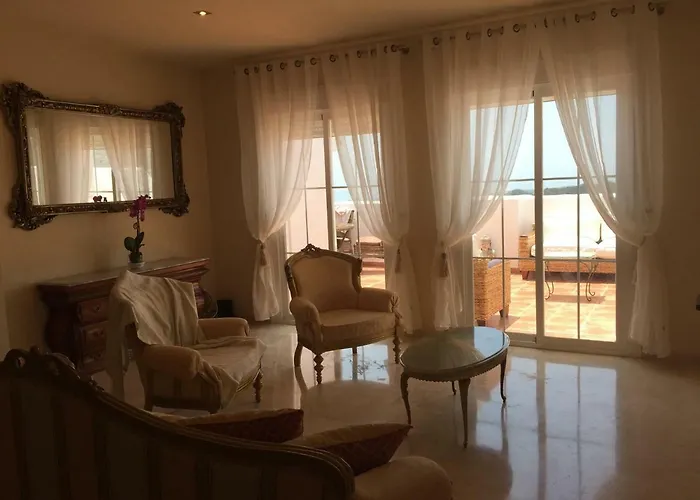 Luxury Duplex With Views. マルベーリャ