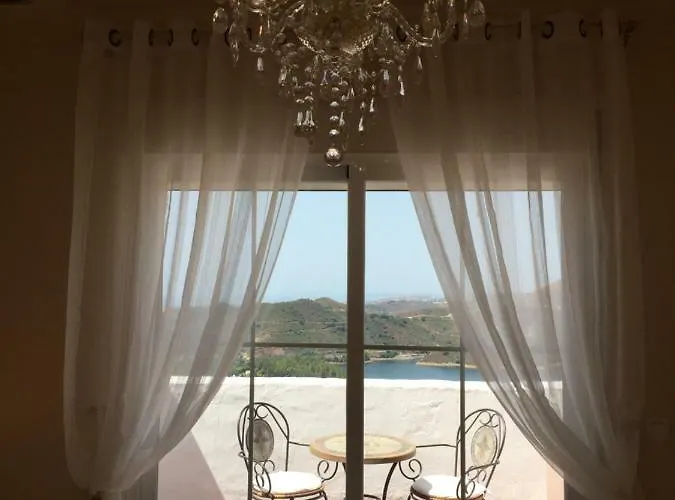 Ferienhaus Luxury Duplex With Views. Marbella